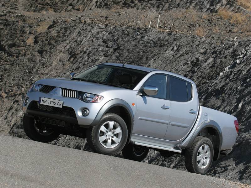 Фото автомобиля Mitsubishi L200